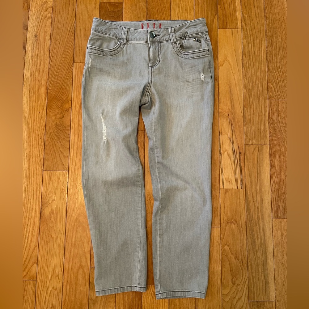 Elle Light Gray Women's Ankle Length Distressed Jeans